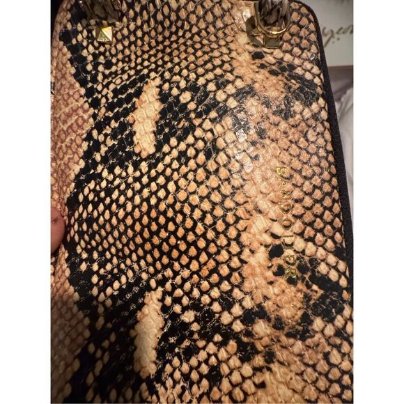 Bandolier gia snakeskin alligator brown pink  crossbody expanded pouch/bag/purse - Picture 3 of 3